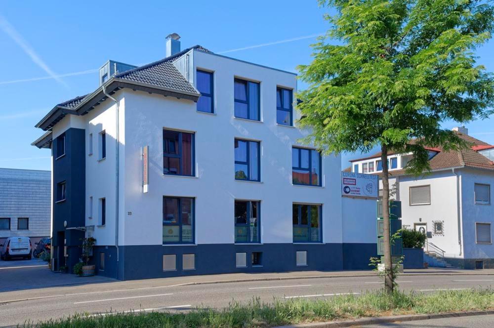 Heilbronner Hotel Am Schoenen Theater Ngoại thất bức ảnh